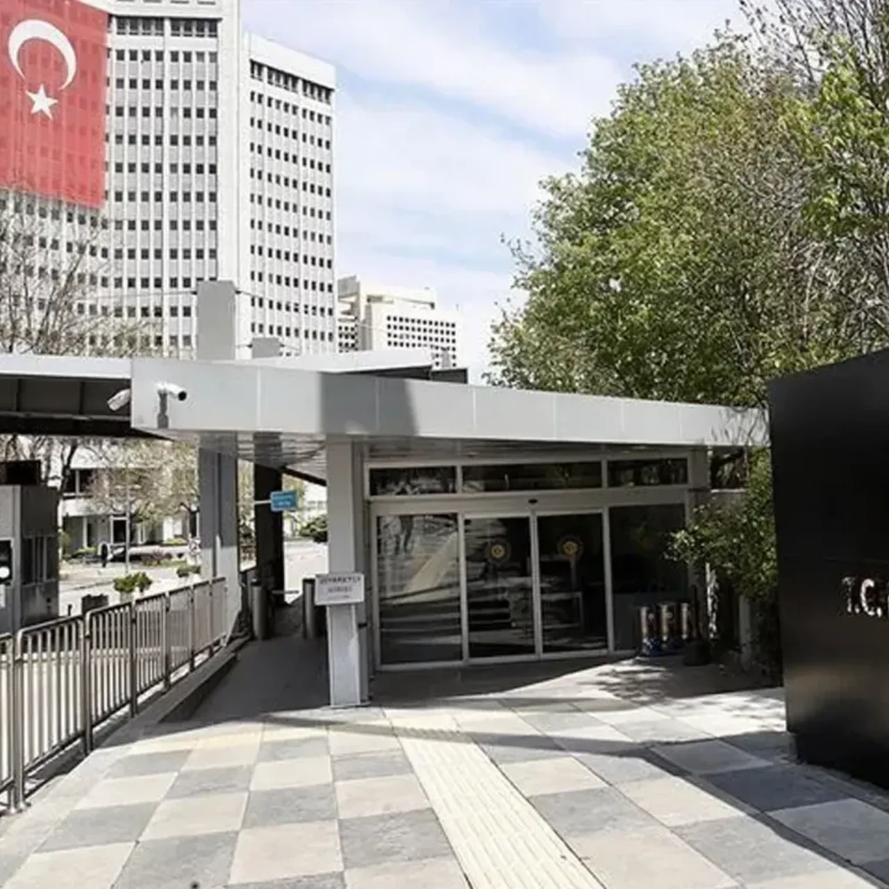 İsrail'in E1 planına Türkiye'den tepki: Kalıcı barış umutlarını hedef alıyor
