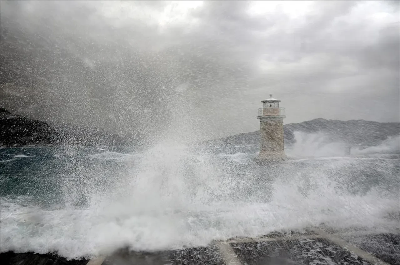 İstanbul'da rüzgar ne zaman duracak? 15-16 Ağustos MGM fırtına uyarısı yaptı