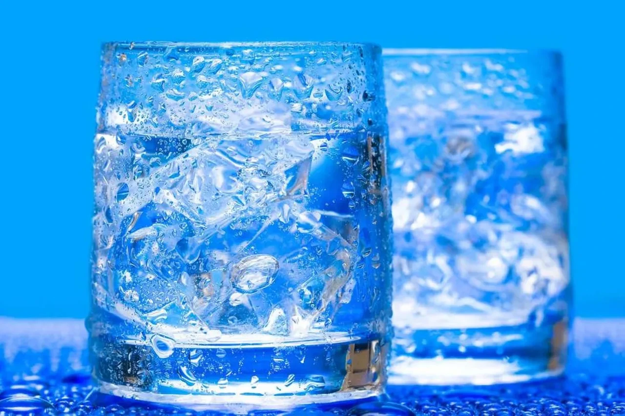 Japonların yüzyıllardır sakladığı “buzlu su” formülü ortaya çıktı! Sadece birkaç saniye sürüyor…