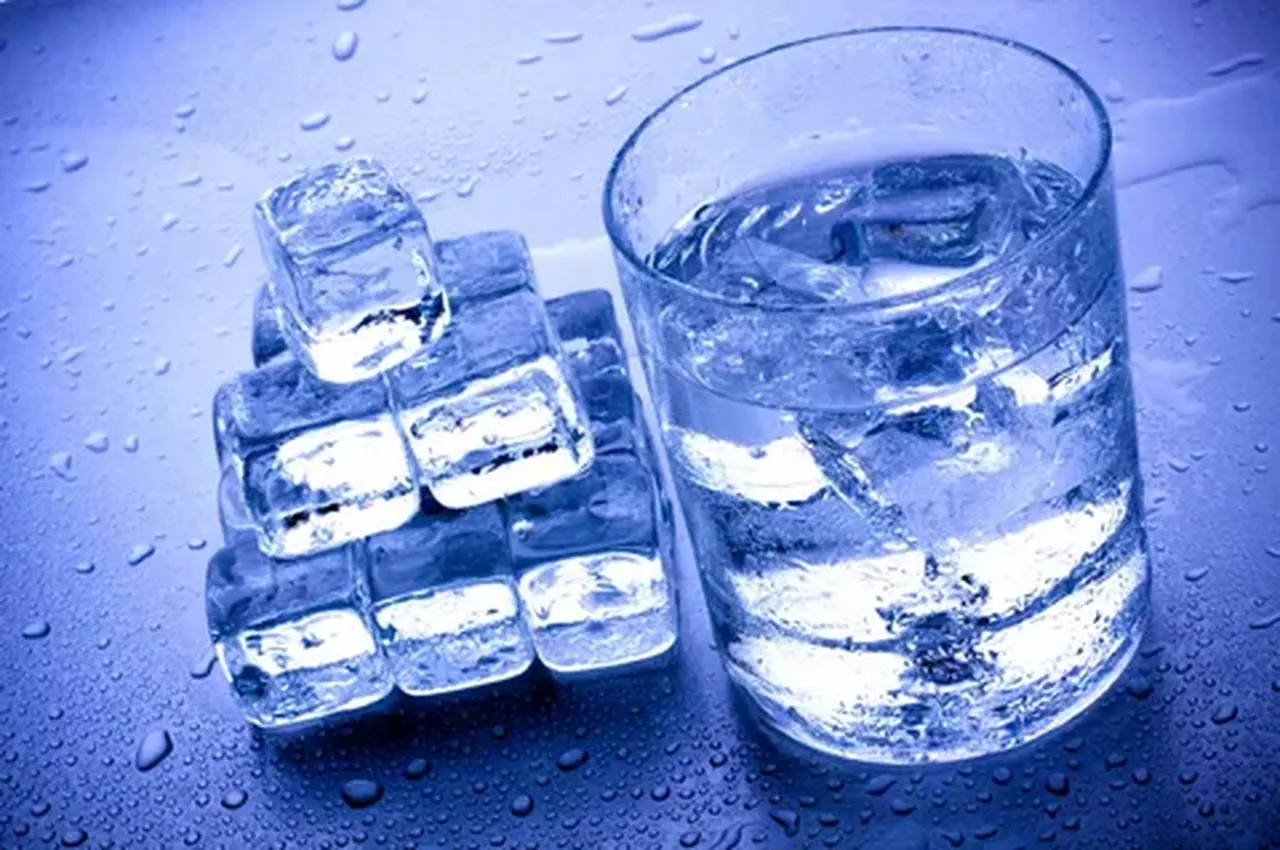 Japonların yüzyıllardır sakladığı “buzlu su” formülü ortaya çıktı! Sadece birkaç saniye sürüyor…