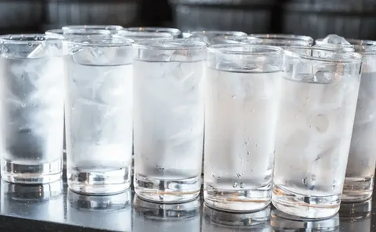 Japonların yüzyıllardır sakladığı “buzlu su” formülü ortaya çıktı! Sadece birkaç saniye sürüyor…