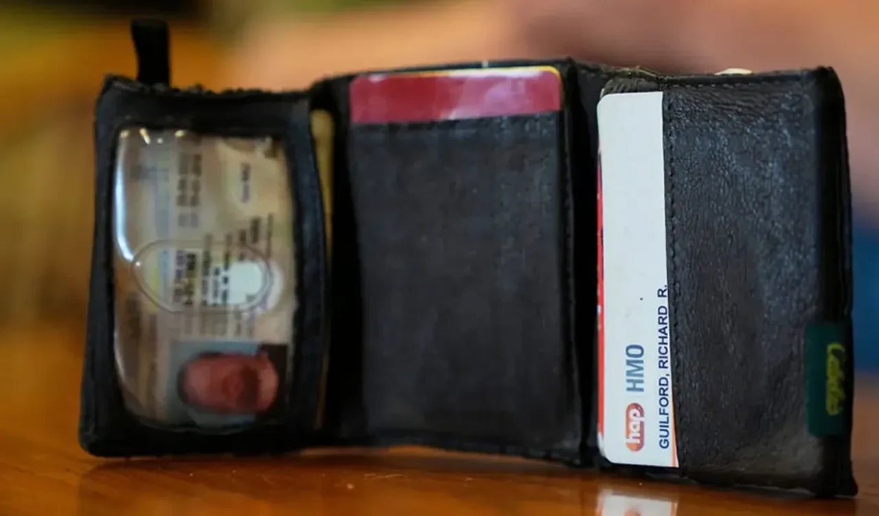 Kayıp cüzdanını 11 yıl sonra buldu! Çıktığı yer duyanları şoke etti