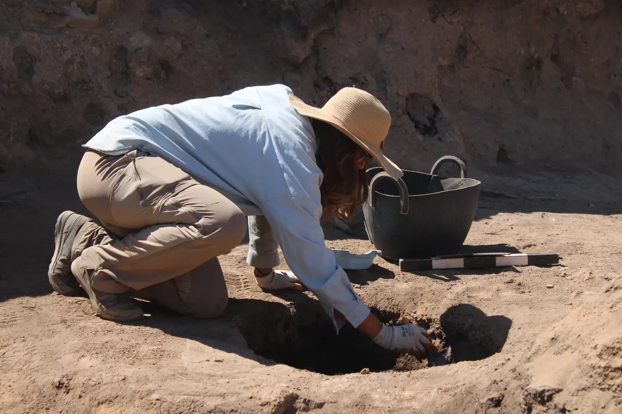 Kayseri'de heyecanlandıran keşif: 6 bin yıllık Kültepe'de bulundu! Kazdıkça daha büyükleri çıkıyor