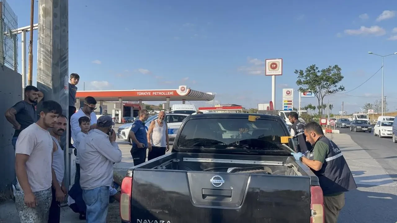 Kız evinden gelin almaya gidiyorlardı! Kurşun yağmuruna tutuldular