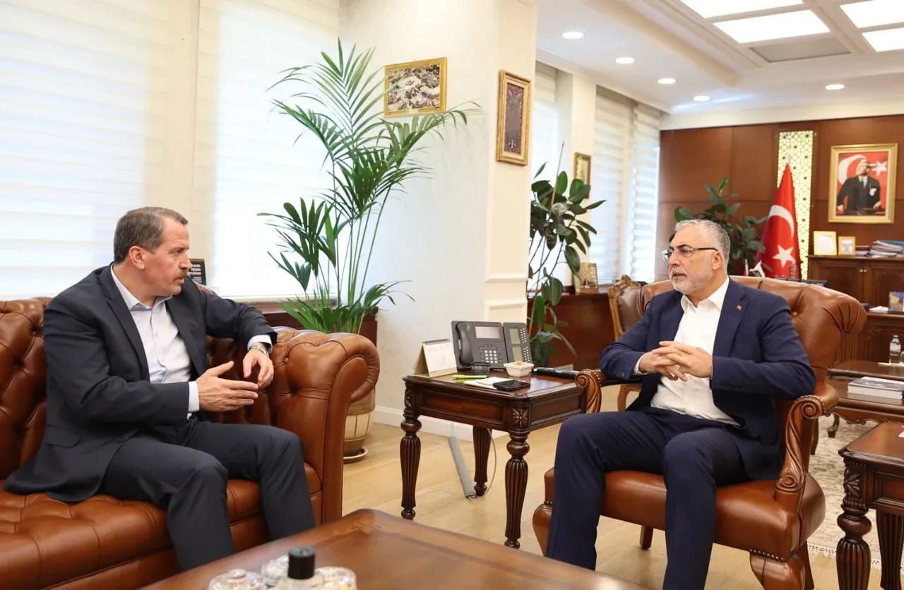 Memur maaşı yüzde kaç zamlanacak? Hükümetin ikinci zam teklifi belli oldu!