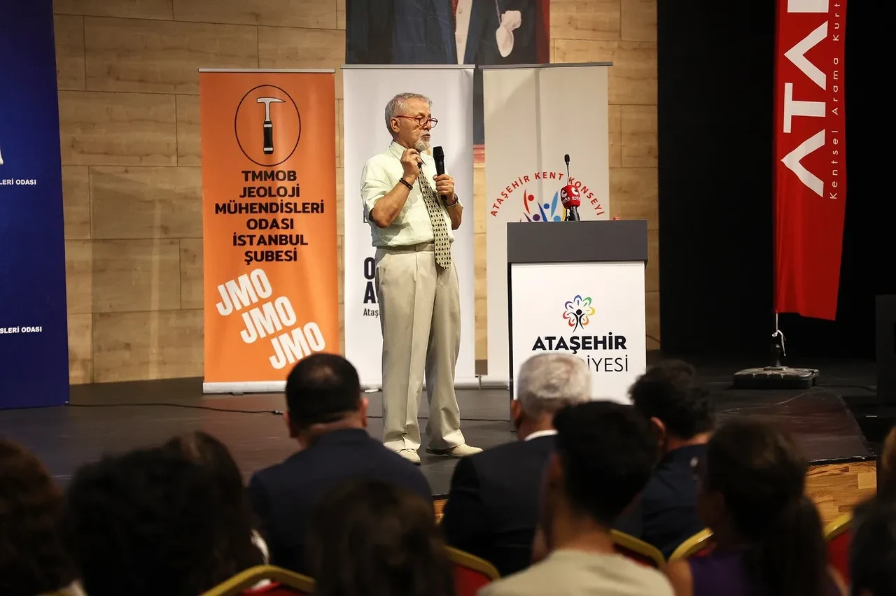 Naci Görür'den İstanbul depremi uyarısı! 'Avrupa yakası daha fazla etkilenecek'