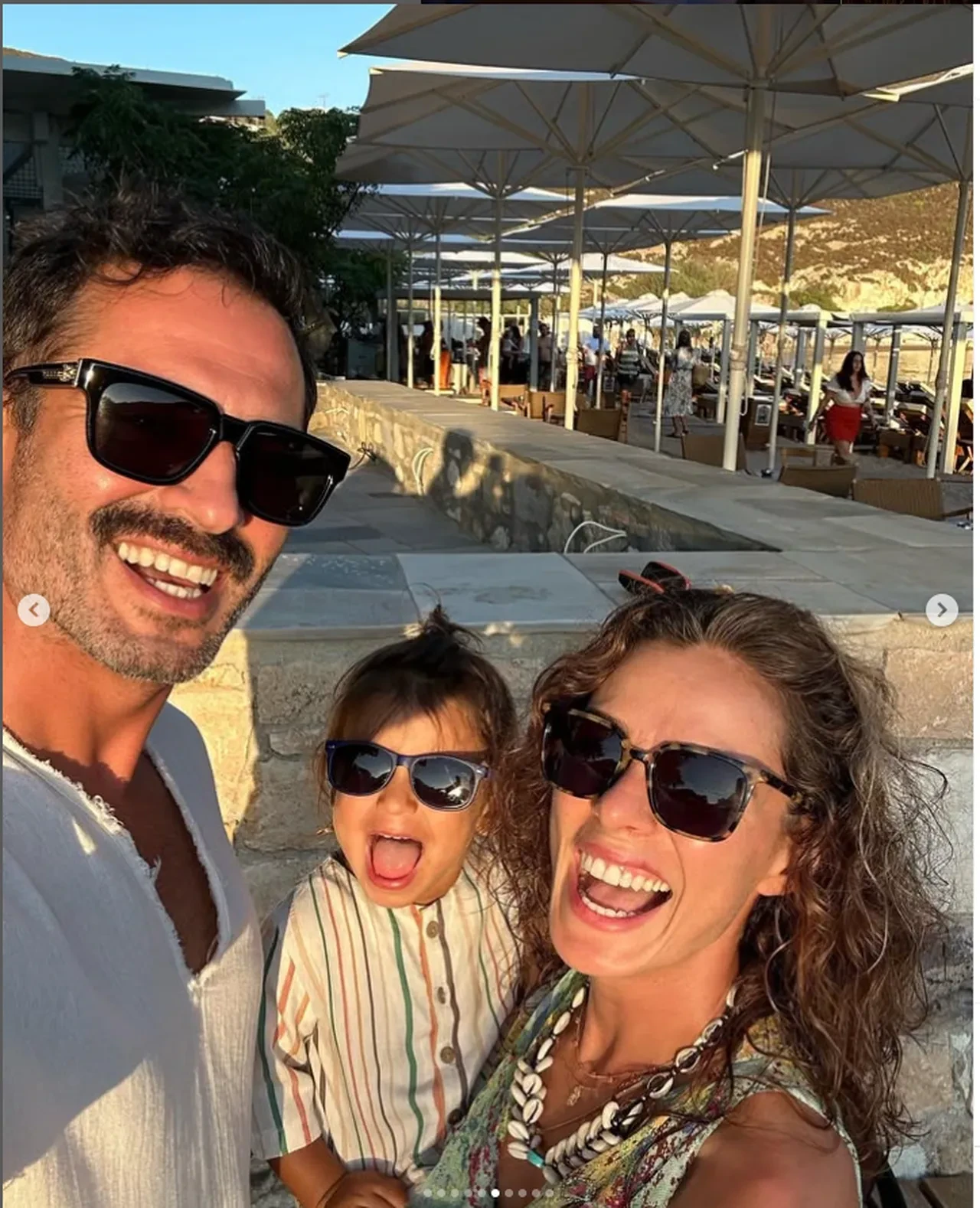 Özge Özpirinçci'den meslektaşlarına gönderme! Çocuk reklamı çıkışı gündem oldu