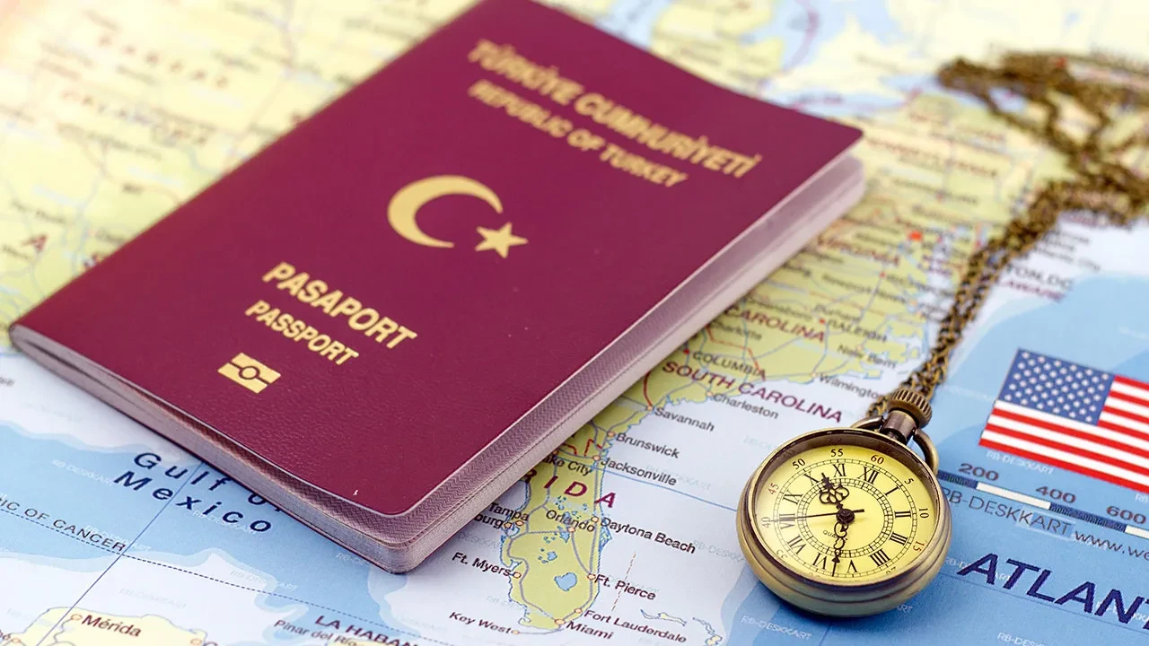 Pasaportlarda büyük tehlike! Uzmanlar uyarıyor: Biyometrik sistemler bile aşılabilir 