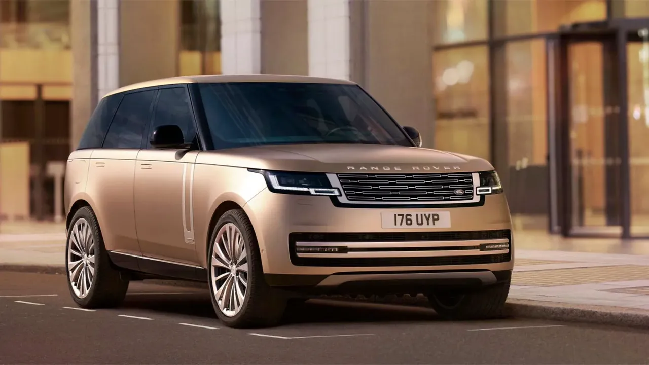 Range Rover’dan sportif orta boy elektrikli SUV geliyor: İşte yeni tasarım