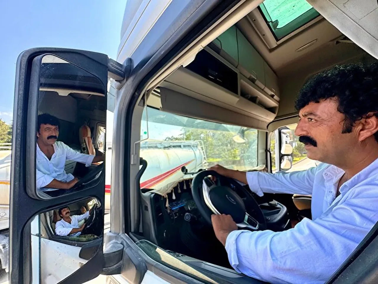 Van'ın Müslüm Babası! Benzerliği hayrete düşürüyor