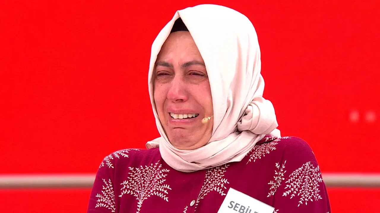 Yasak aşk vahşeti! Sevgilisi için kocasını katletti: 'Ölecek, aramızdan çekilecek'