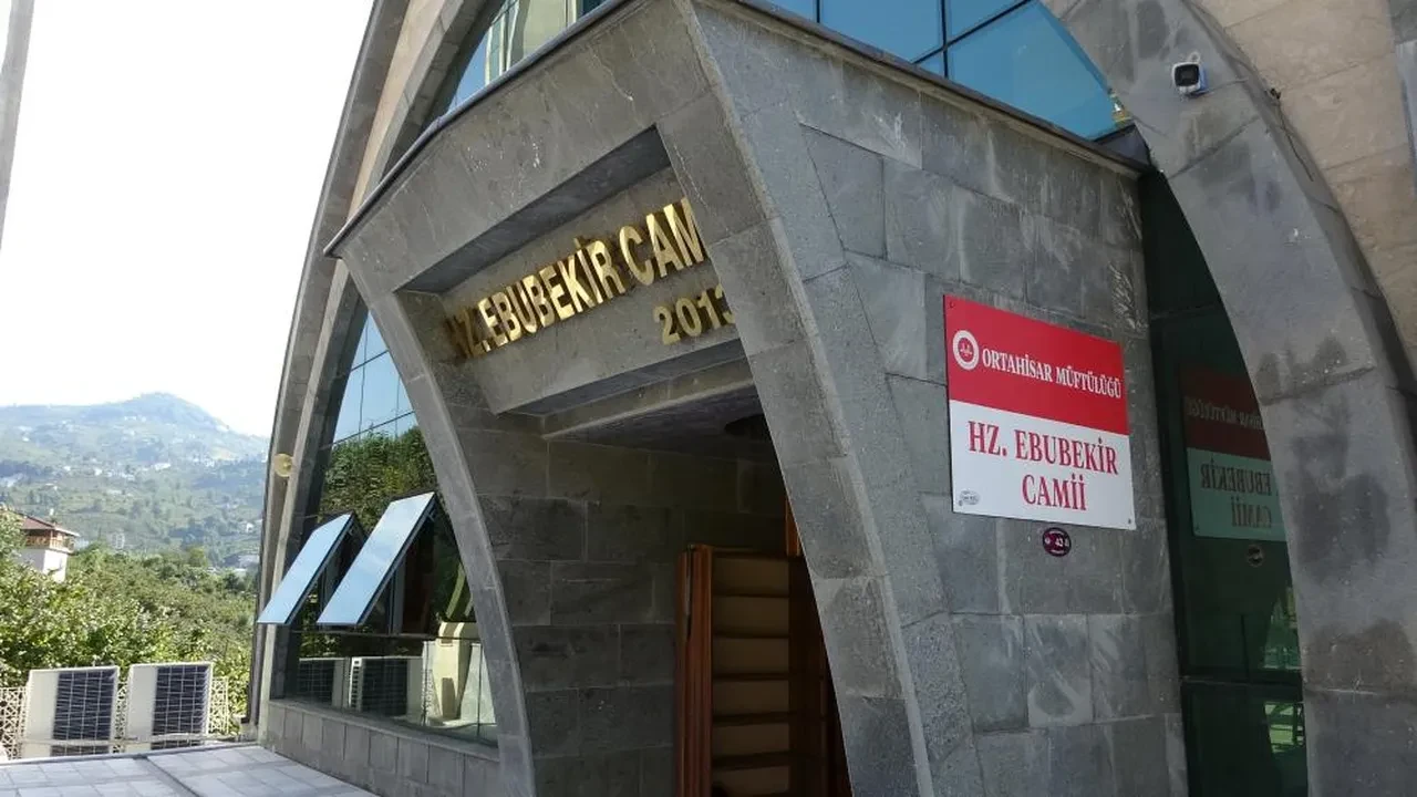 Bu caminin eşi benzeri yok! Gören hayran kalıyor