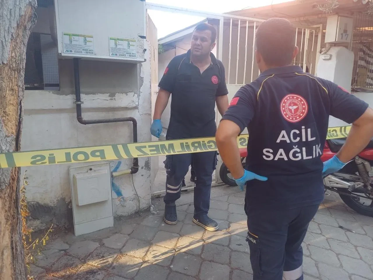 Evinde öldürülen çocuğun katili en yakını çıktı! Her şeyi itiraf etti