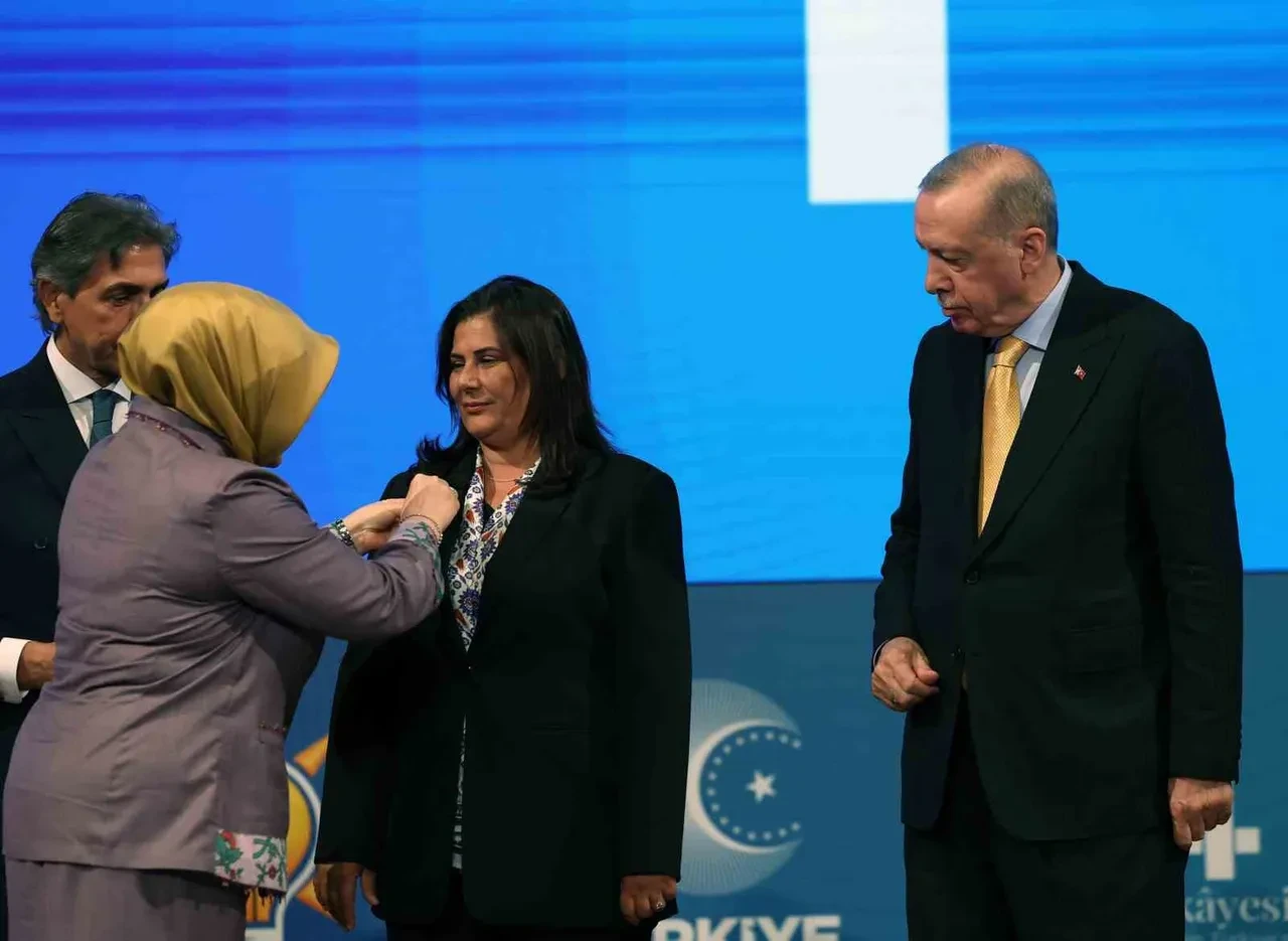 Mansur Yavaş AK Parti'ye mi geçecek? İddialara cevap var