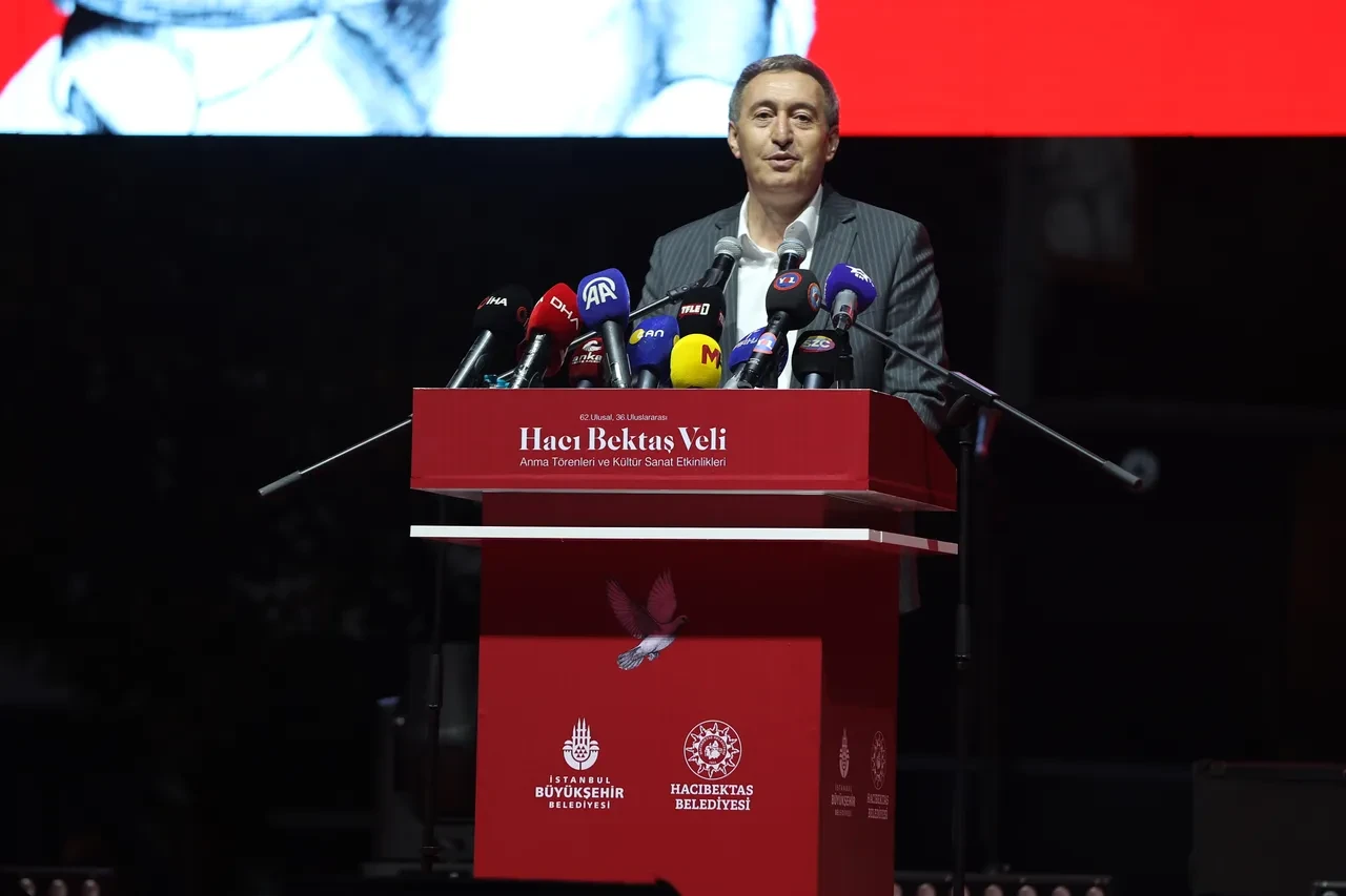 Özgür Özel 'Komisyonda CHP'nin ne işi var' diyenlere cevap verdi! DEM Partili Bakırhan'ın sözleri ise dikkat çekti