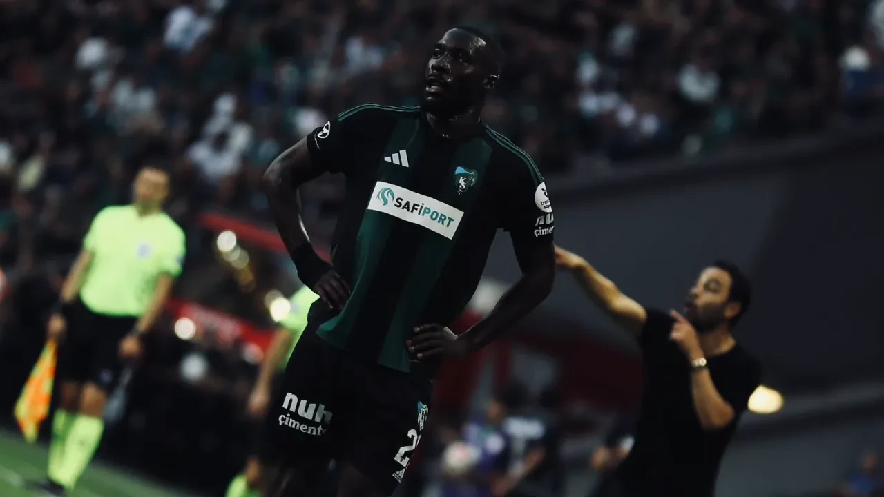 /spor/selcuk-inandan-kotu-baslangic-kocaelispor-iki-mactan-da-puansiz-ayrildi-3242128