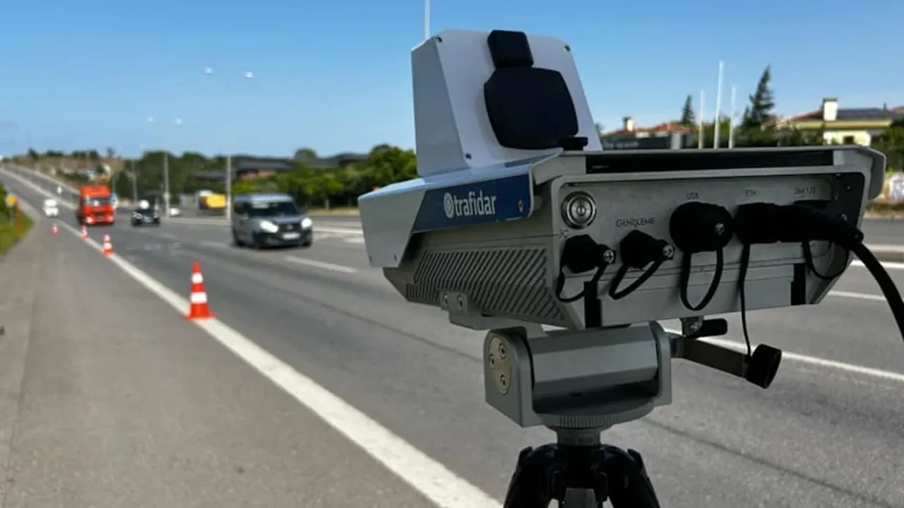 Sürücüleri isyan ettiren 'hız sınırı' uygulamasına yeni düzenleme! Genelge Resmi Gazete'de yayımlandı