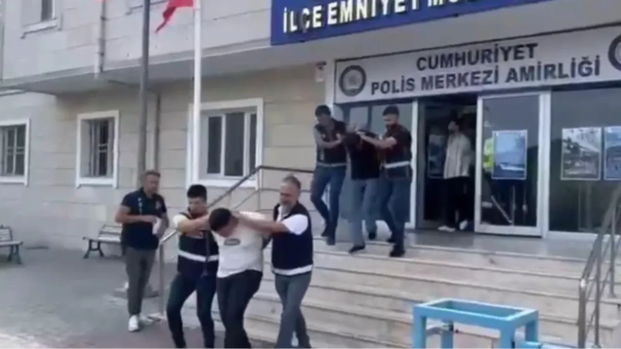 Yaşlı kadına 500 binlik tuzak: Dolandırıcılar tutuklandı