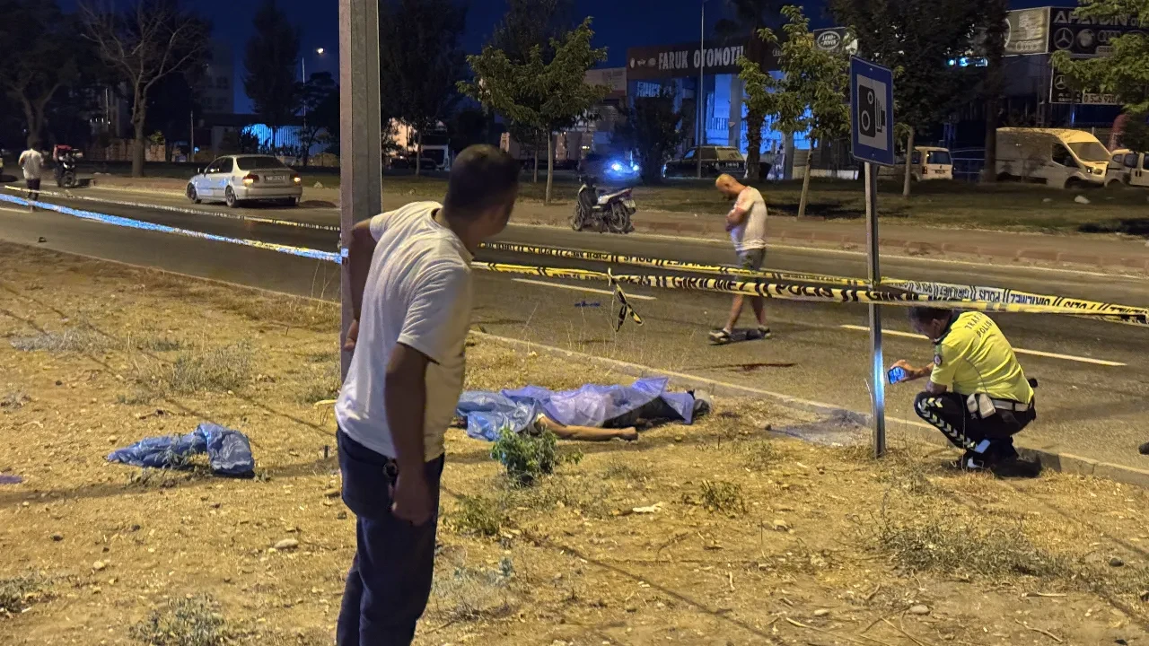 Adana'da motosiklet kazası: 1 ölü, 1 ağır yaralı