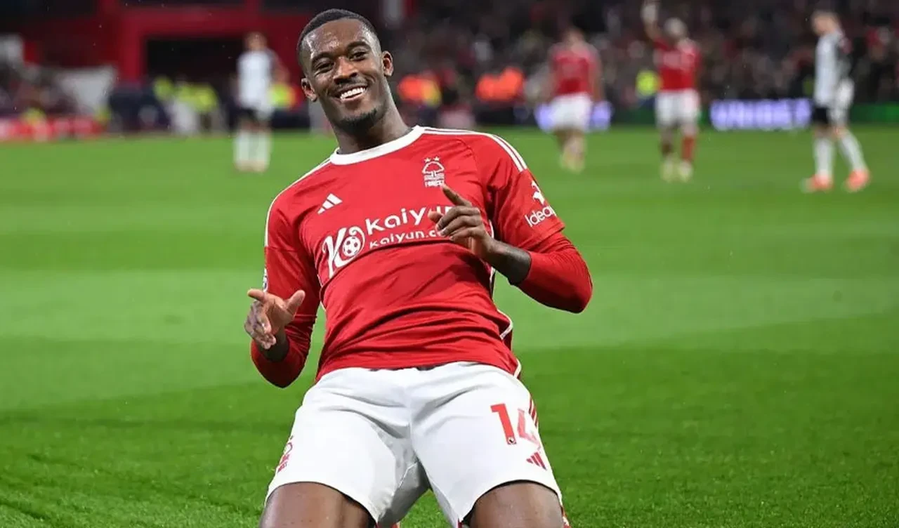 Beşiktaş'tan kanat atağı! Premier Lig'in kapısını çaldı