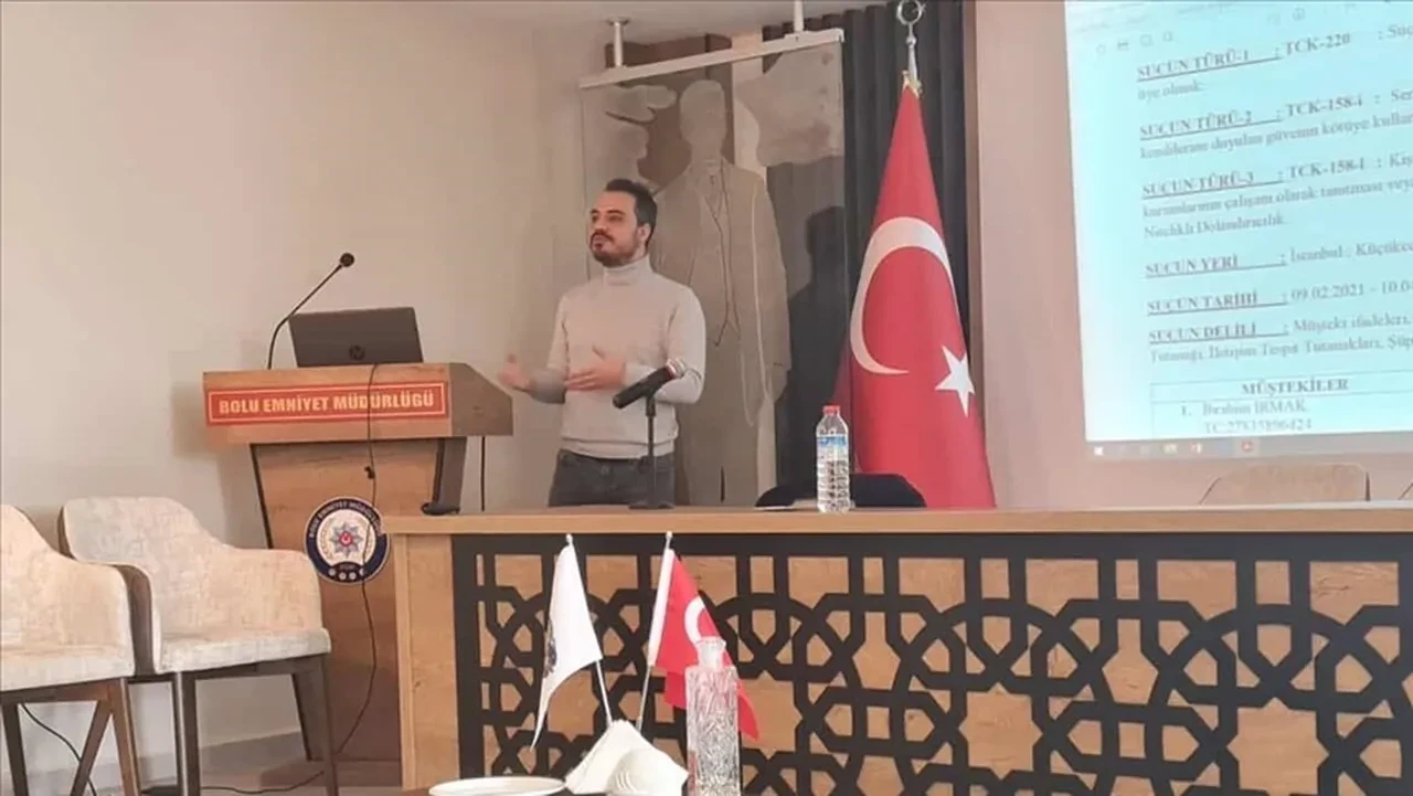 Dolandırıcılığın kitabını yazdı! İşte bir polisin en çok karşılaştığı vakalar