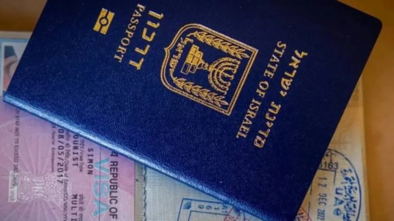 İsrailli turistlerin pasaportları yanlışlıkla çöpe atıldı, mahsur kaldılar