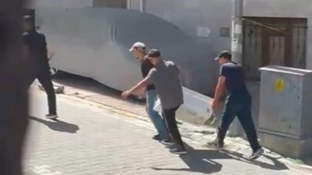 Mühürlü apartmanı soydular! Pişkinlikleri pes dedirtti