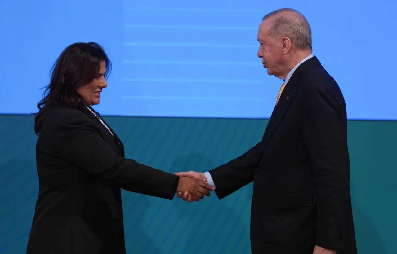 Özlem Çerçioğlu sessizliğini bozdu! CHP'ye ateş püskürdü! "Mafya ve rant..."