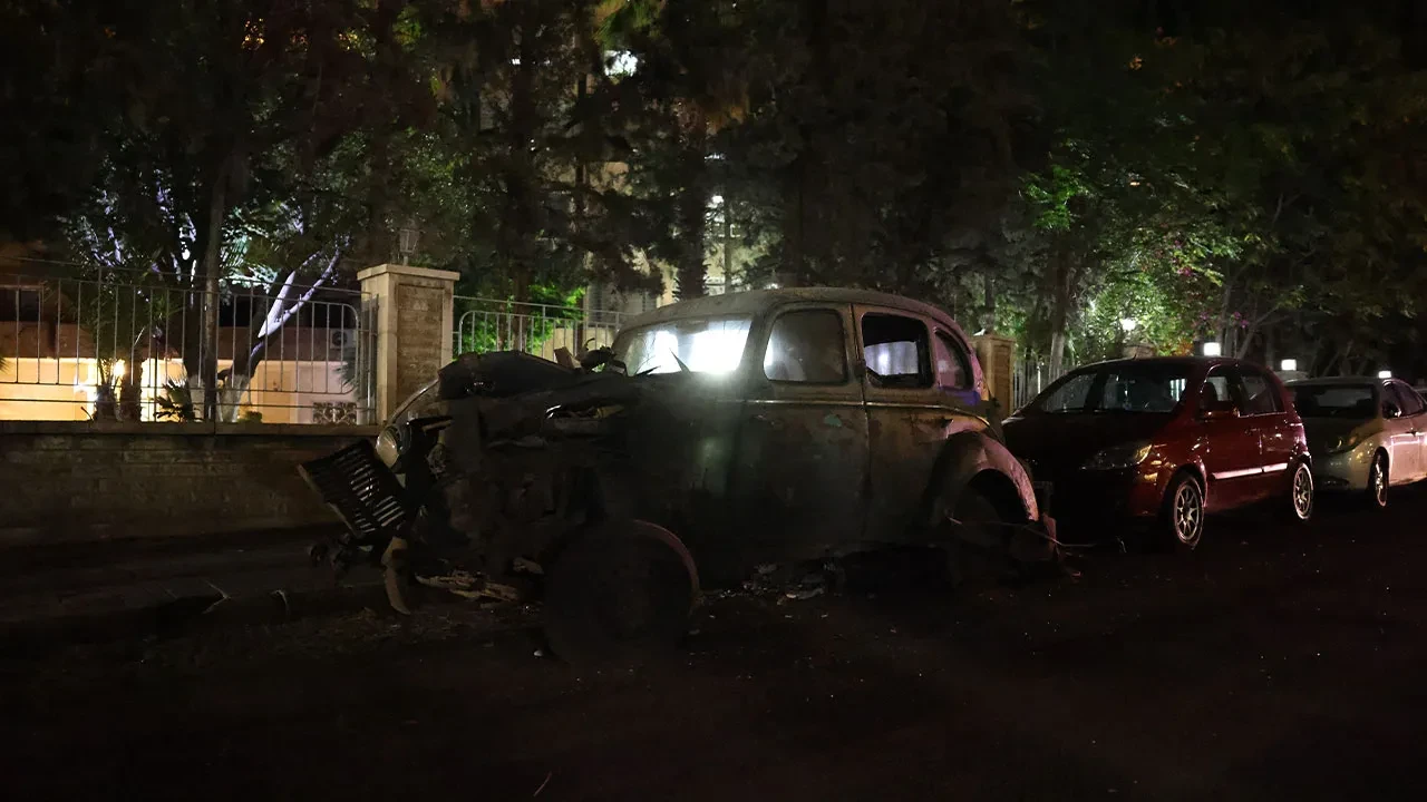 Suriye'de bombalı saldırı! Araç havaya uçtu