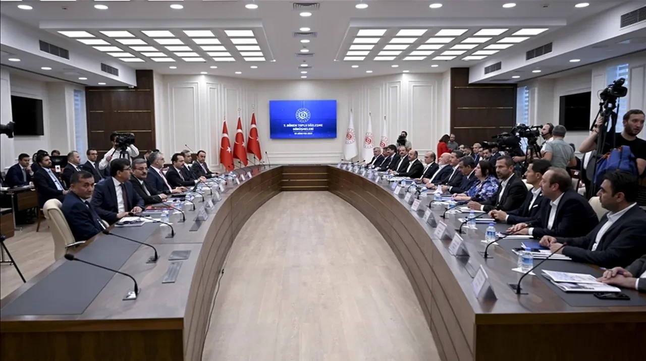 Toplu sözleşme görüşmelerinde takvim daralıyor! Gözler 31 Ağustos’ta