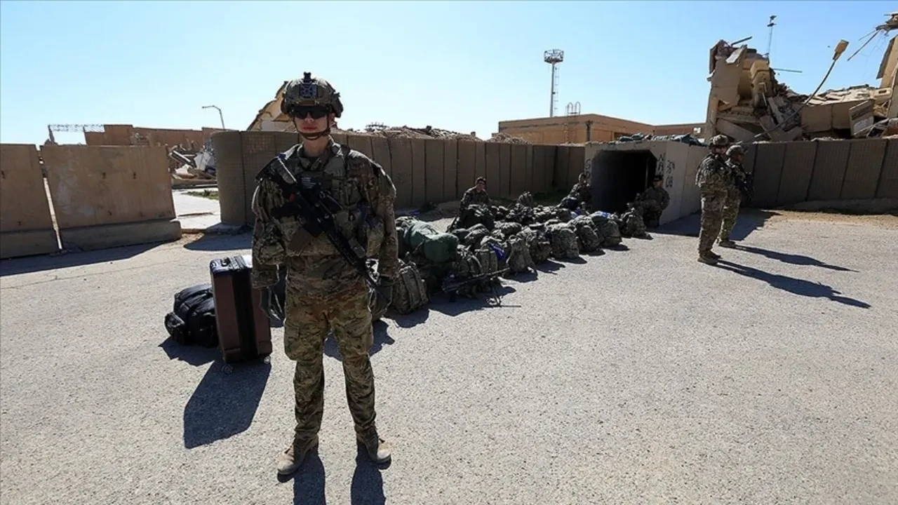 ABD askerleri, Irak'tan çekilmeye başladı: İlk konvoy yola çıktı