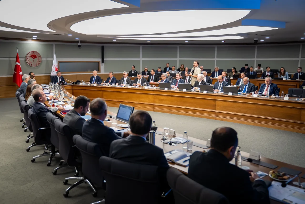 Bakan Yumaklı duyurdu: 321 projeyi daha hayata geçireceğiz