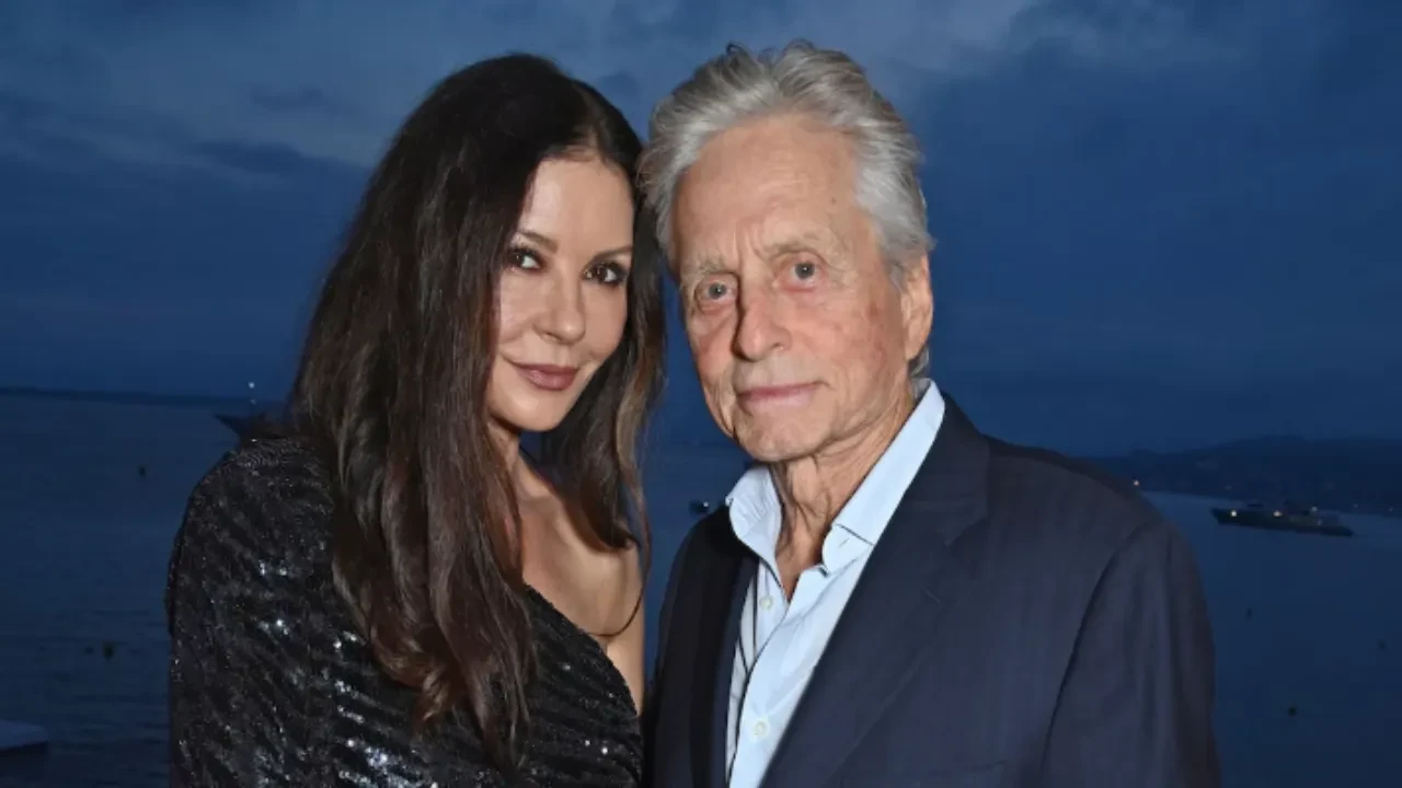 Catherine Zeta Jones eşi Michael Douglas'ın emeklilik sözlerini yalanladı 
