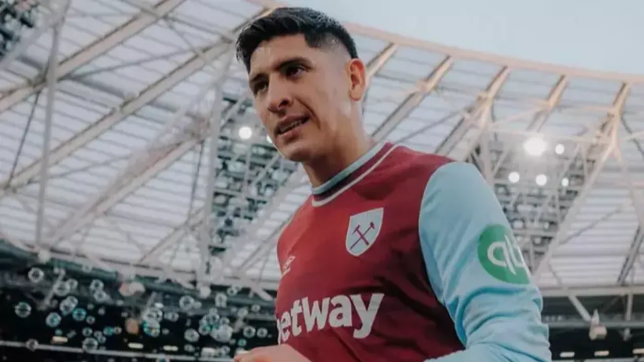 Edson Alvarez kaç yaşında piyasa değeri ne kadar? Mourinho istedi Fenerbahçe düğmeye bastı