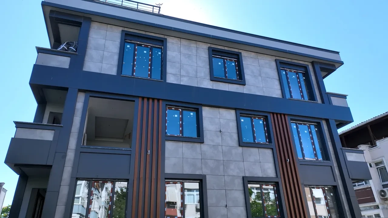 Evini yenileyene 875 bin TL hibe ve 125 bin TL taşınma desteği