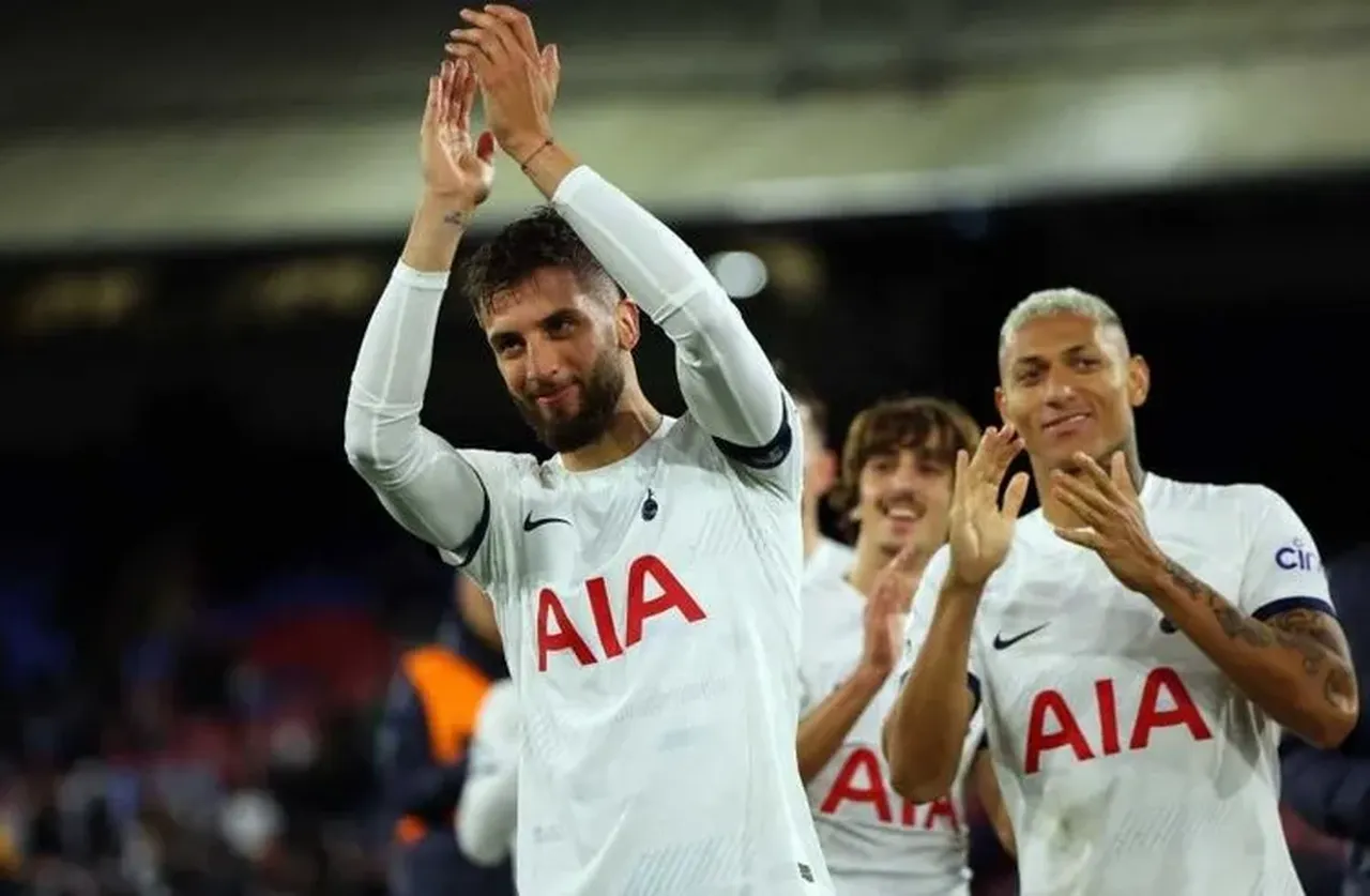 Fenerbahçe'ye 30 milyonluk transfer! Yıldız oyuncu için kesenin ağzı açıldı