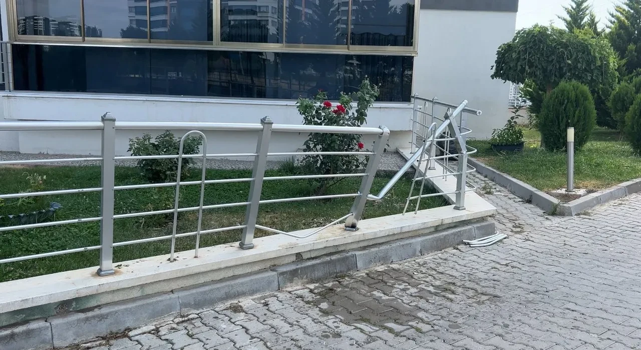 Jrokez düşme anı! Neden ve nasıl öldü?