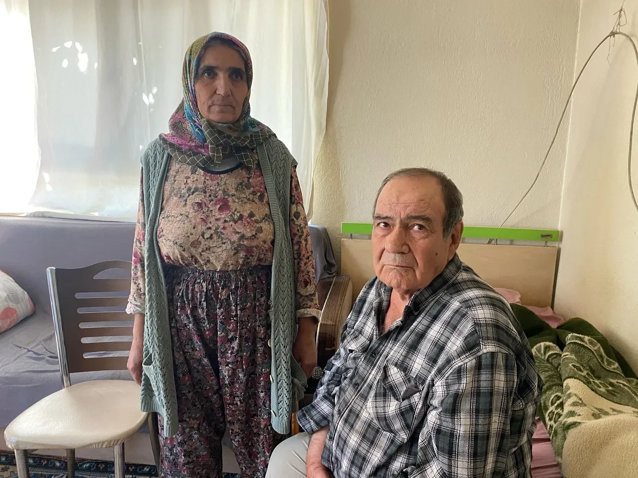 Yıllarca felçli eşine ve annesine baktı! 22 yılın ardından vefat etti