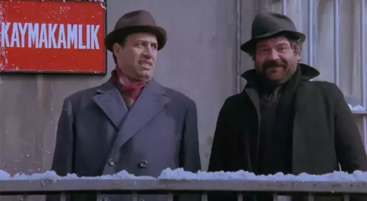 Deli Deli Küpeli nerede çekildi oyuncuları kimler?