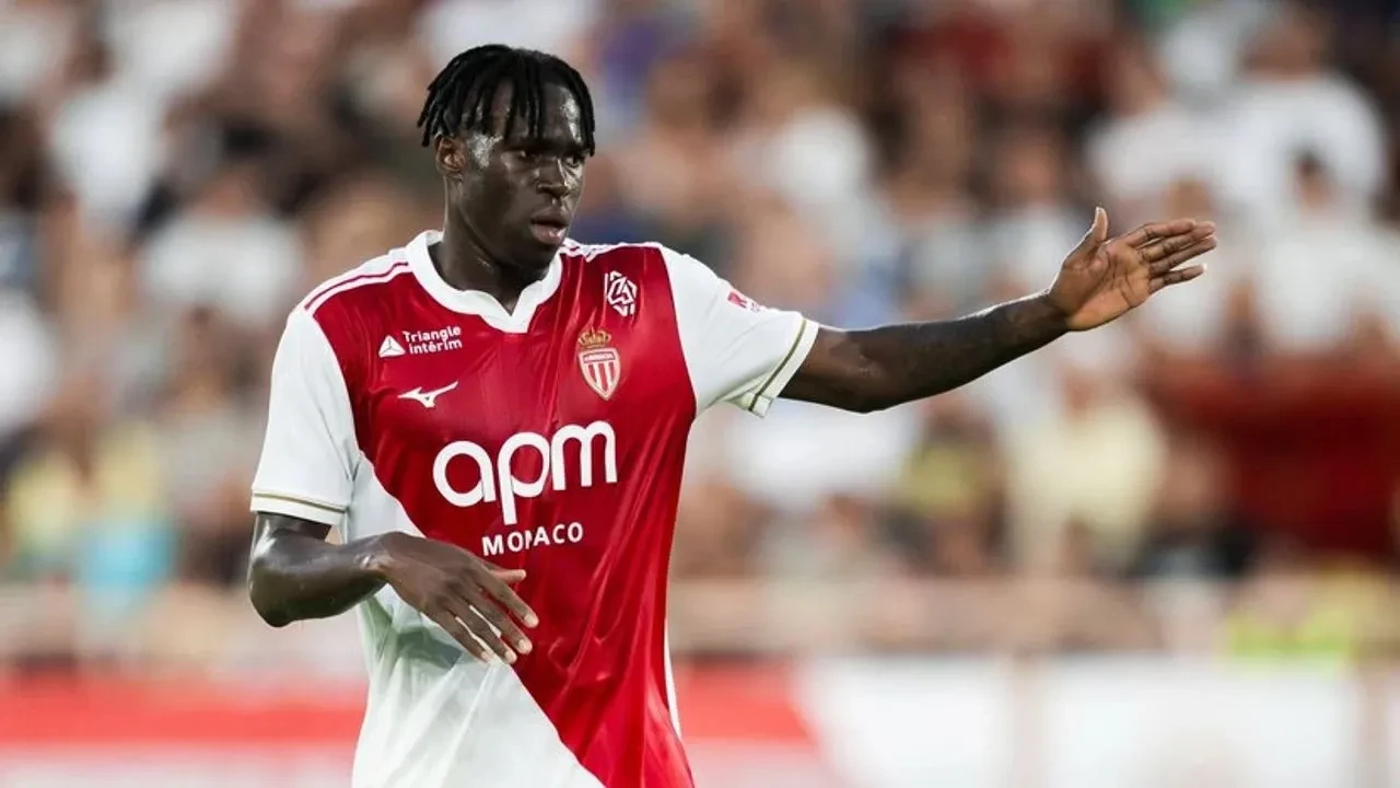 Galatasaray'dan beklenmedik hamle! Okan Buruk bizzat istiyor: Transfer listesinde ilk sıraya alındı