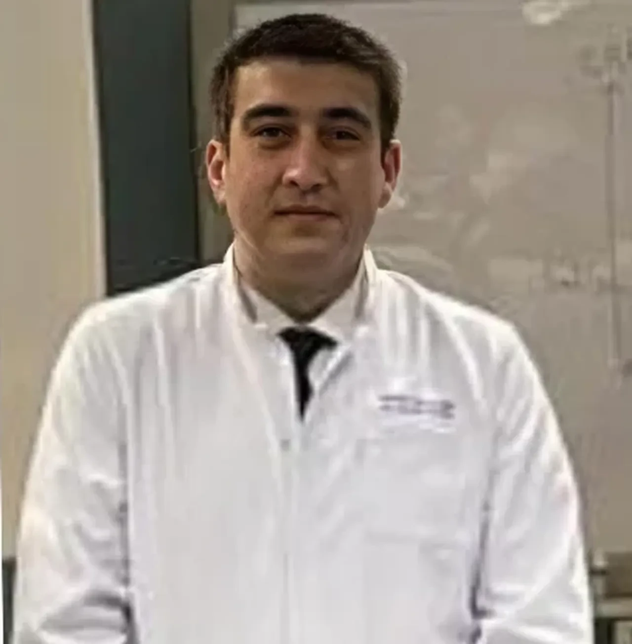 İzmir'de şüpheli olay! Devlet hastanesinde görevli doktor ölü bulundu