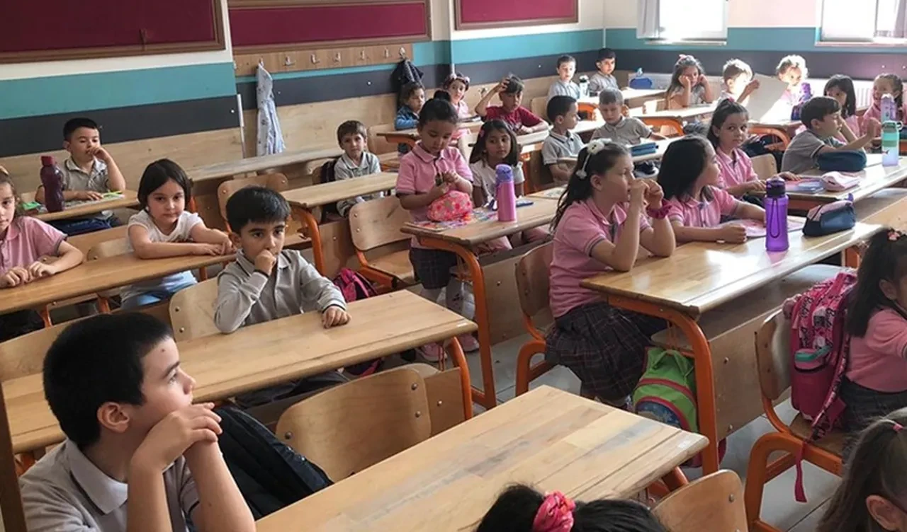 MEB'den 81 ile genelge! Okullarda yeni uygulama başlıyor