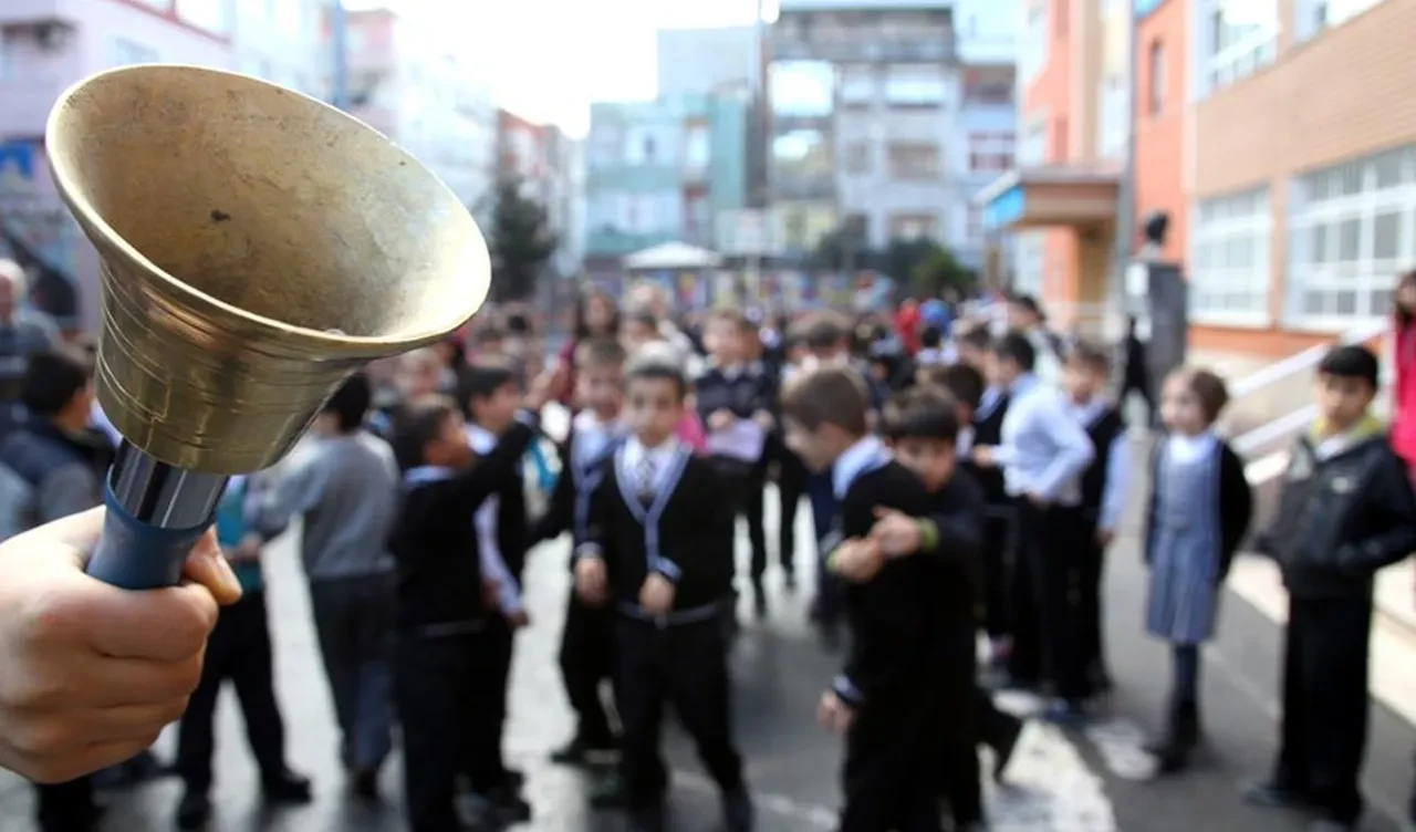 MEB'den 81 ile genelge! Okullarda yeni uygulama başlıyor