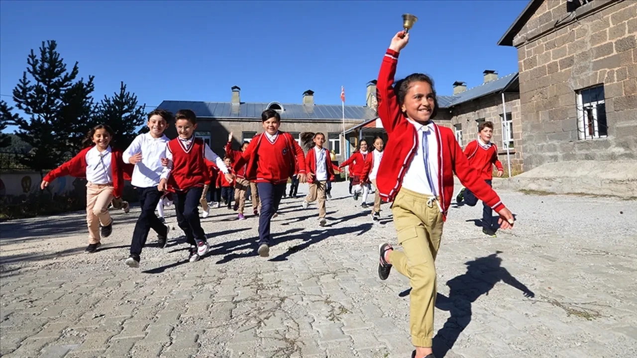 Okullarda zil uygulaması kalkıyor mu, zil sesi çalmayacak mı?