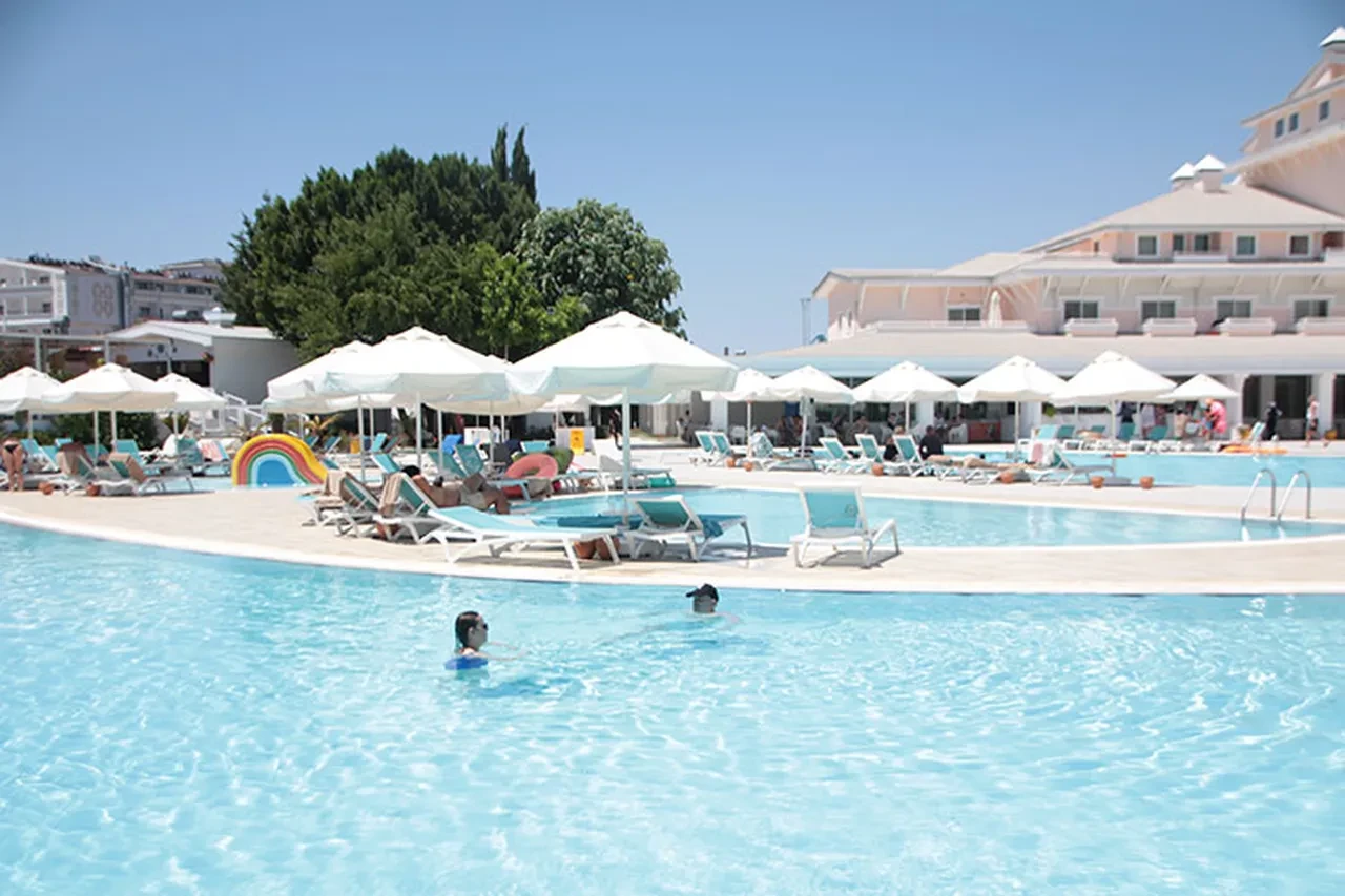 Otellerde sezon ortası indirim krizi! Mağdur müşteriler için iade yolu açıldı