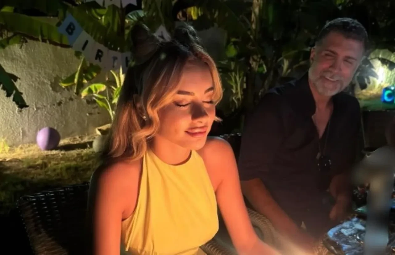 Özcan Deniz düşman çatlattı! Eşi Samar Dadgar için doğum günü sürprizi hazırladı 