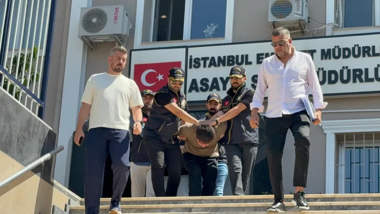 Satırla katledilmişti! Genç kadının öldürülmeden önceki görüntüleri ortaya çıktı!