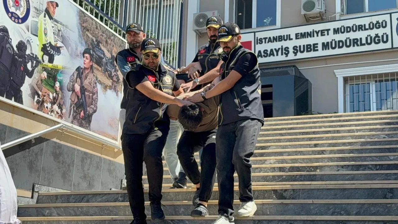 Satırla katledilmişti! Genç kadının öldürülmeden önceki görüntüleri ortaya çıktı!