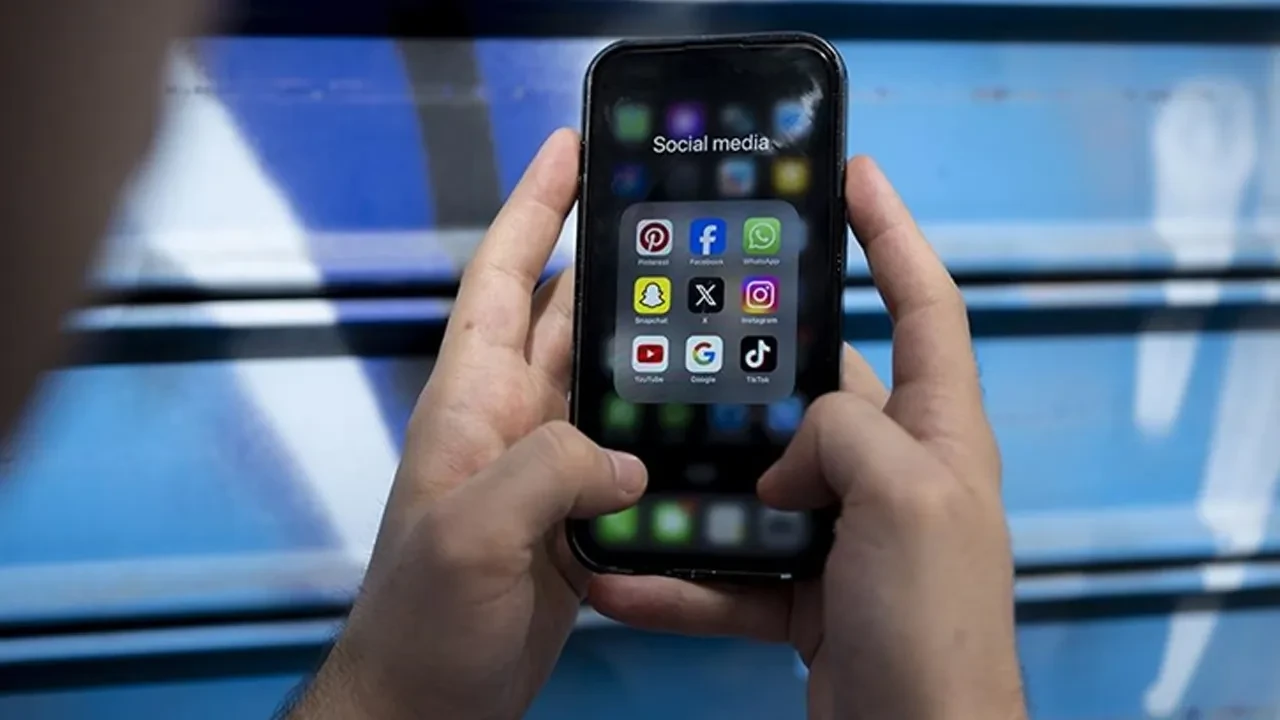 Sosyal medya kullanıcılarını ilgilendiriyor! Hesabı açık olanlar dikkat: Suç sayılıyor 