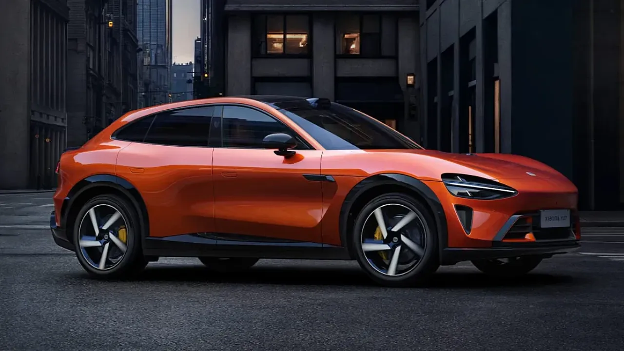 Taleplere yetişemeyen Çinli otomobil firmasından kullanıcılara ilginç öneri: "Tesla da fena değil"